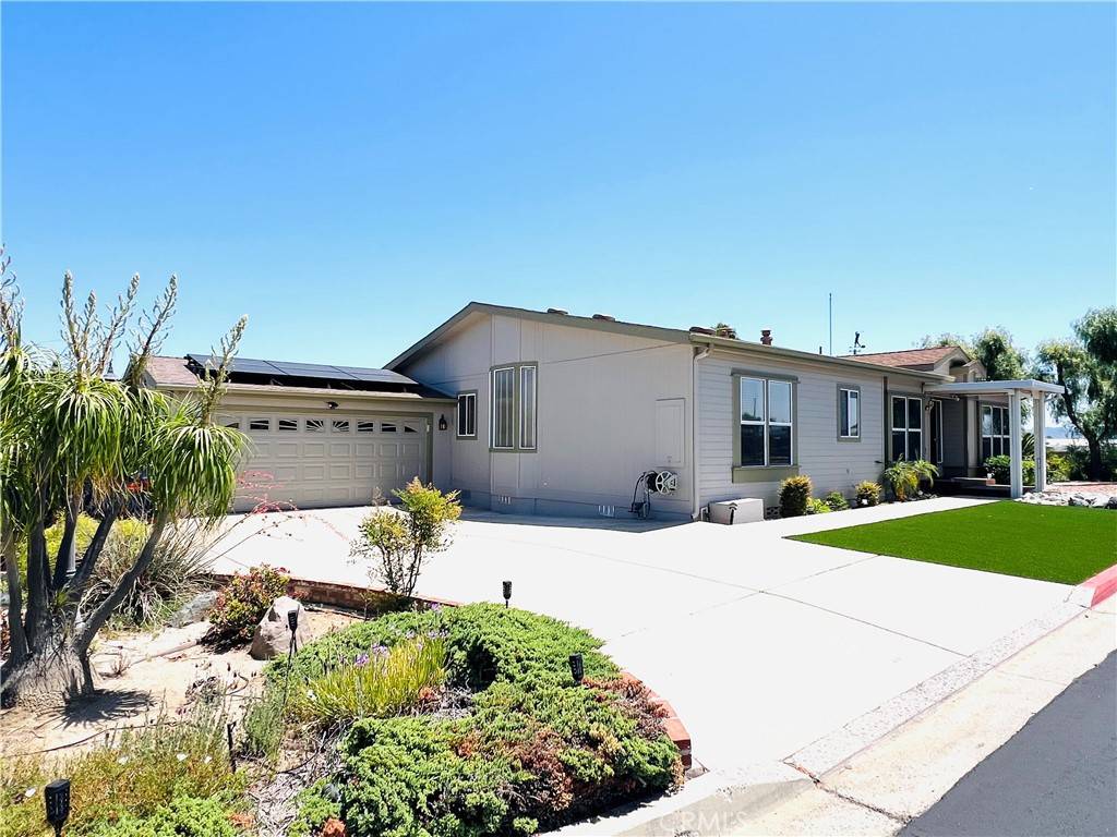 Murrieta, CA 92563,38445 Via Taffia