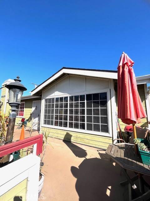 Signal Hill, CA 90755,1864 Raymond Ave #4