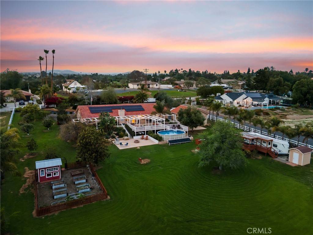 Fallbrook, CA 92028,1657 Norstar LN