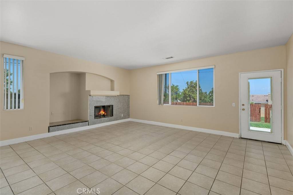 Corona, CA 92879,2001 Garretson AVE