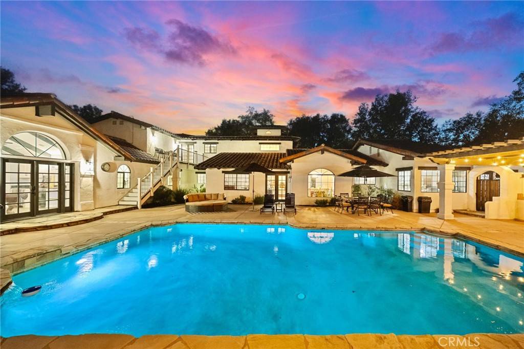 Murrieta, CA 92562,20575 Avenida De Arboles