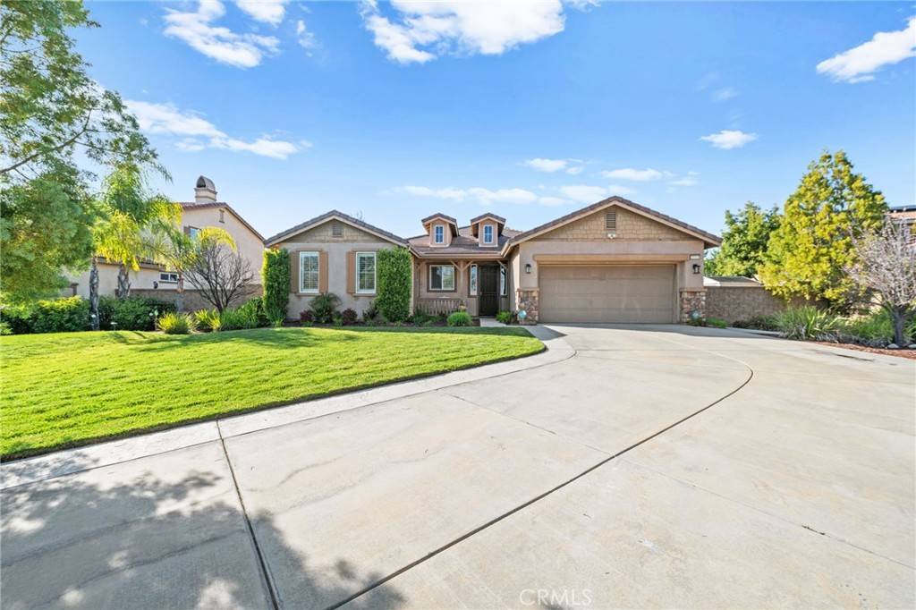 Murrieta, CA 92563,35561 Hawkeye ST