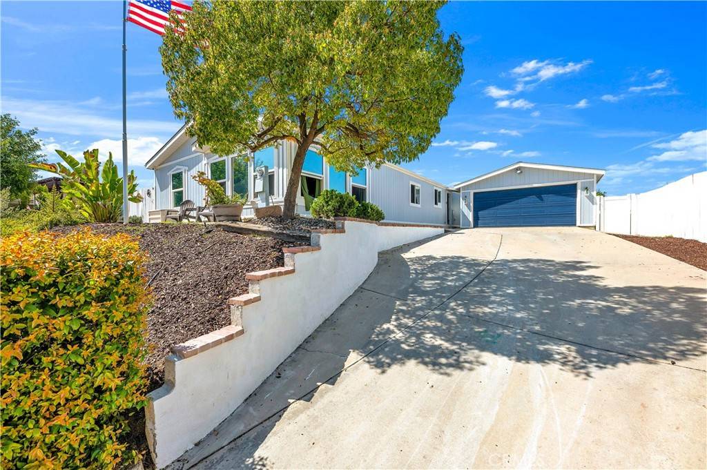Wildomar, CA 92595,33875 Windmill RD