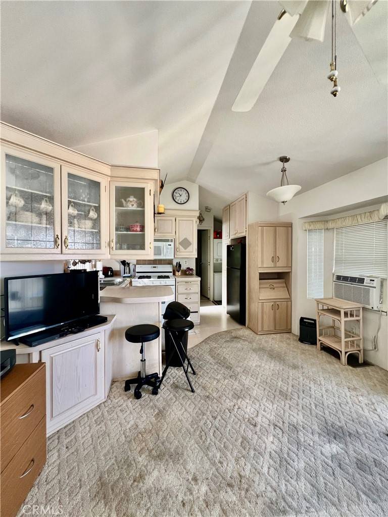 San Jacinto, CA 92583,939 Deerwood DR