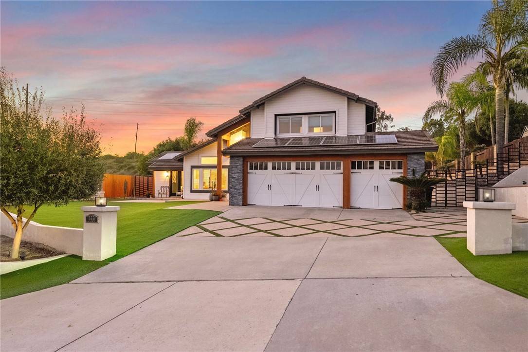 Bonita, CA 91902,555 Trailridge Dr.