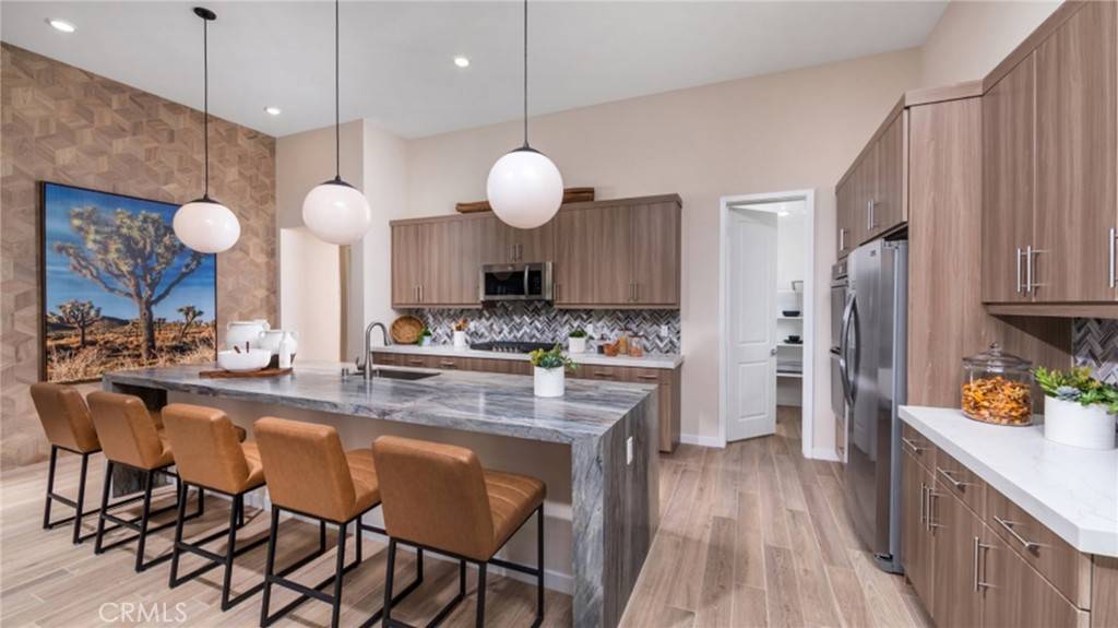 Palm Springs, CA 92262,103 Mustang LN