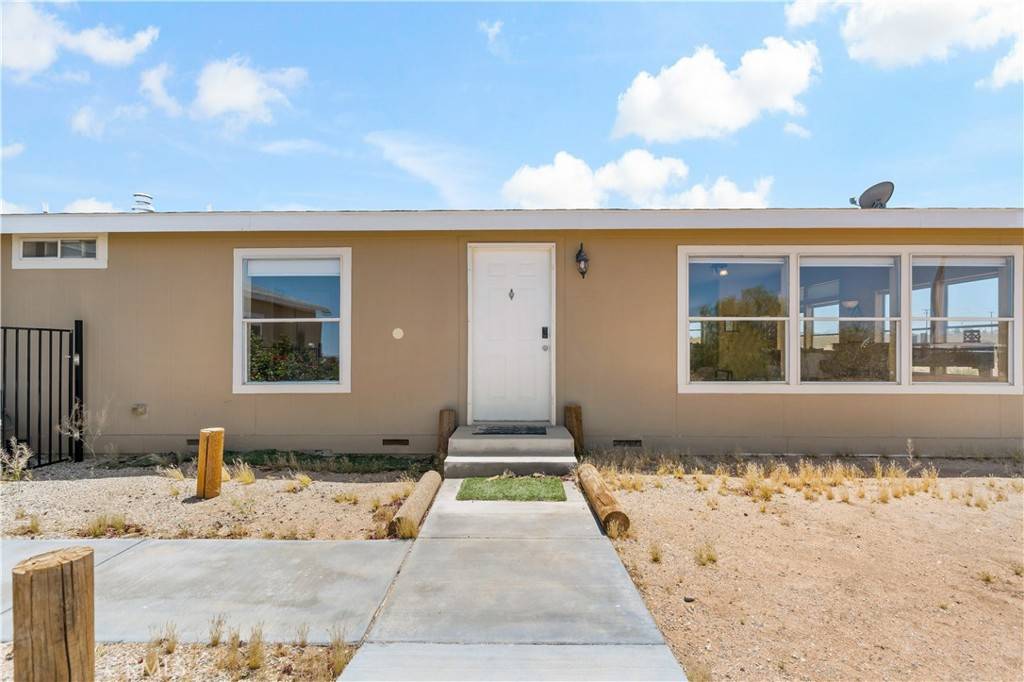 Landers, CA 92285,61375 Leslie LN
