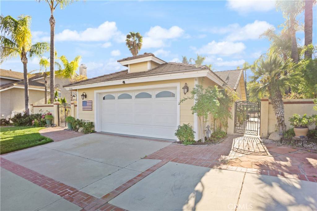 Murrieta, CA 92563,39599 Via Dominique