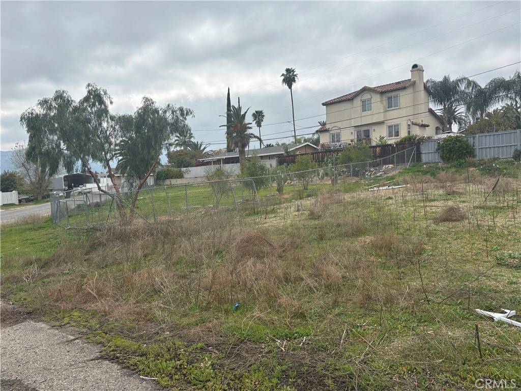 Lake Elsinore, CA 92530,0 Maes