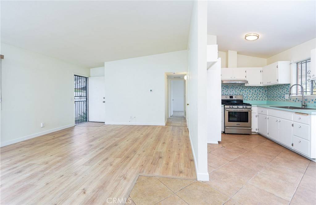 San Jacinto, CA 92583,382 Santo DR