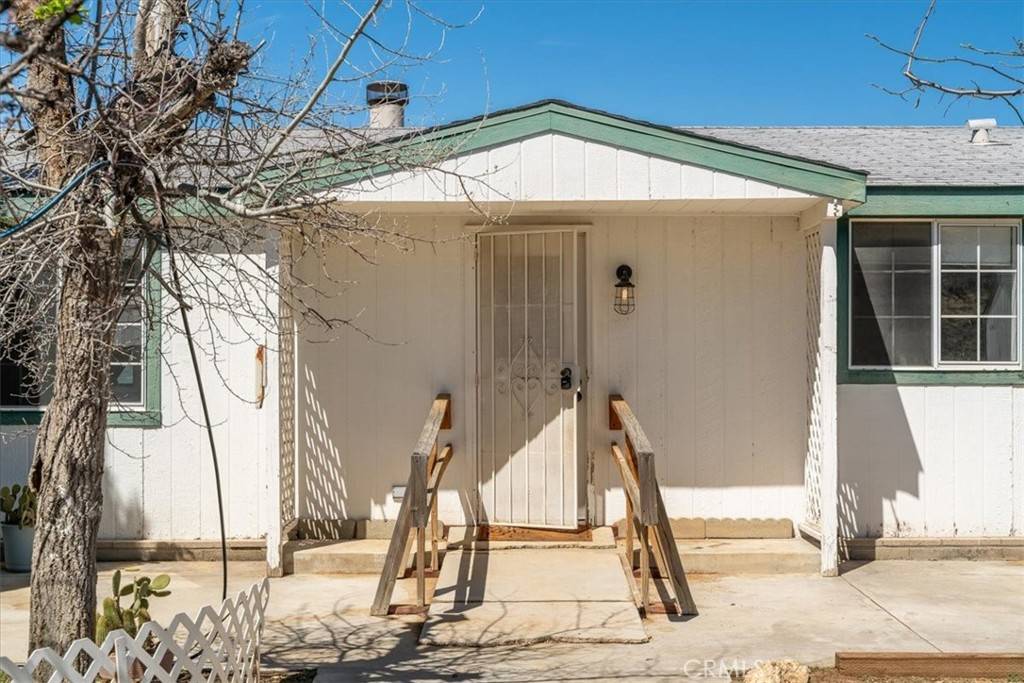 Anza, CA 92539,61835 Spanish Dagger LN