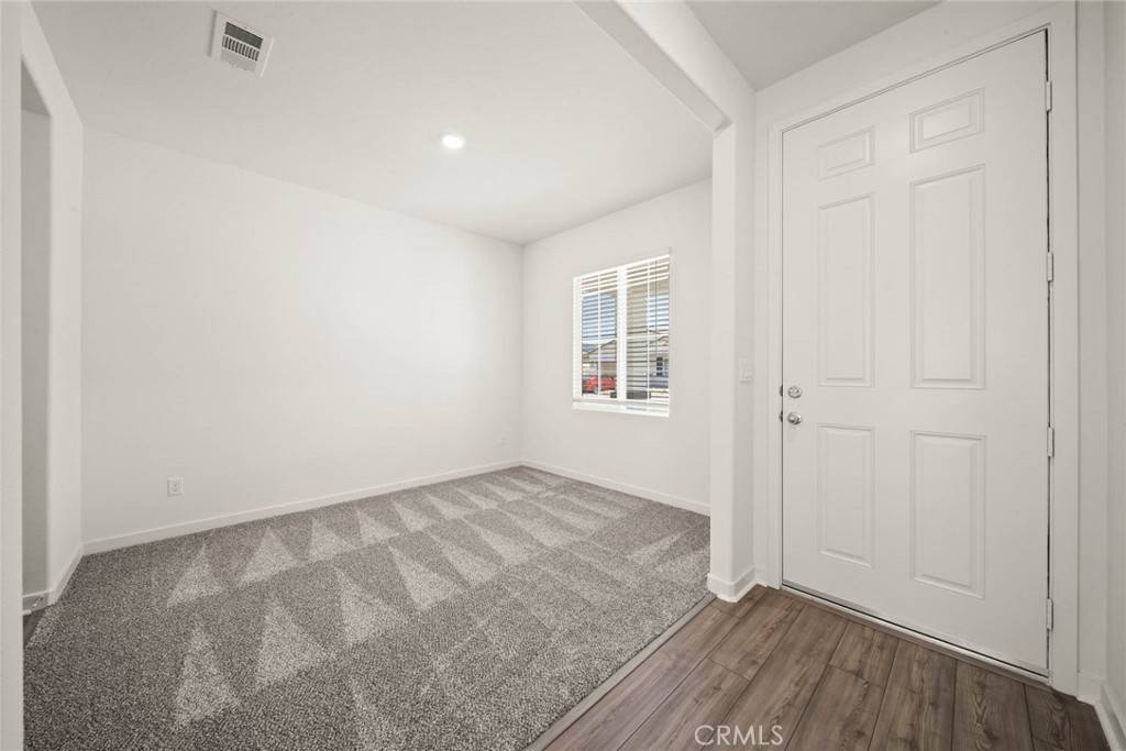 Indio, CA 92201,42500 Aruba CT