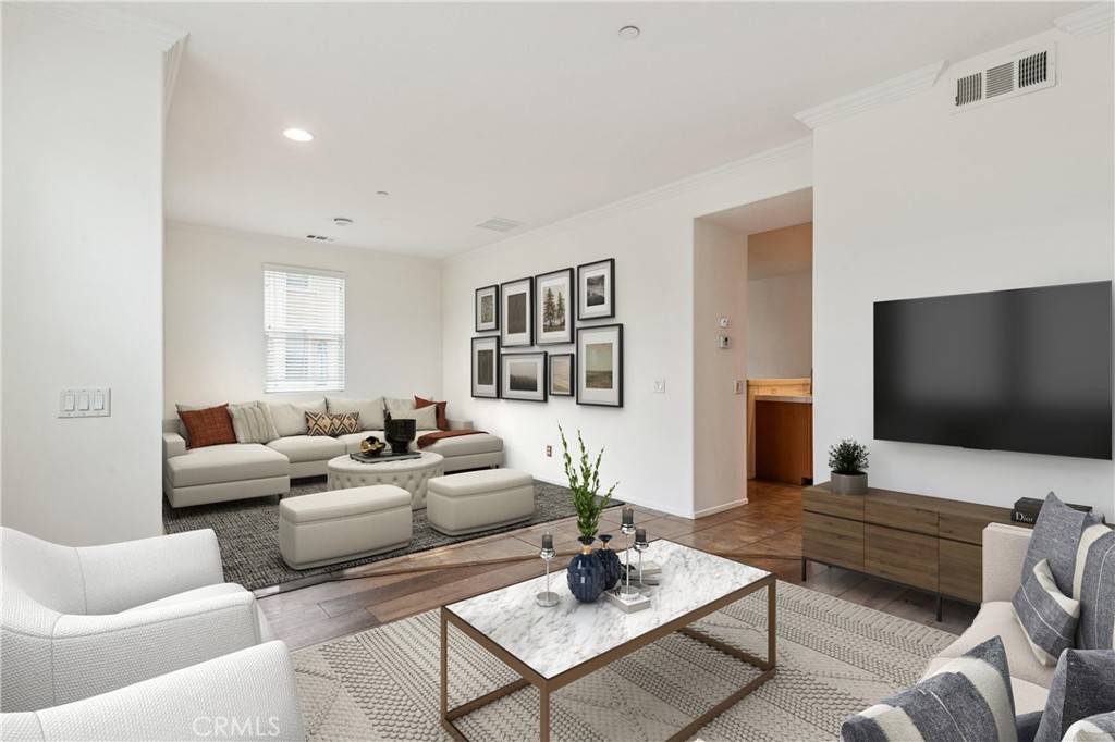 Lake Elsinore, CA 92530,1800 E Lakeshore DR #2411