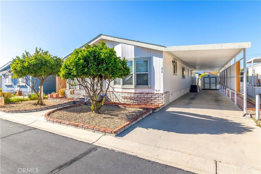 Hemet, CA 92544,44725 E. Florida Ave #212