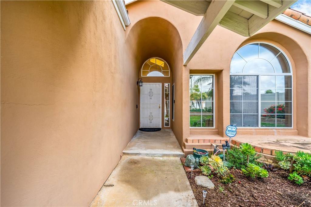 Murrieta, CA 92563,39760 Ridgedale DR