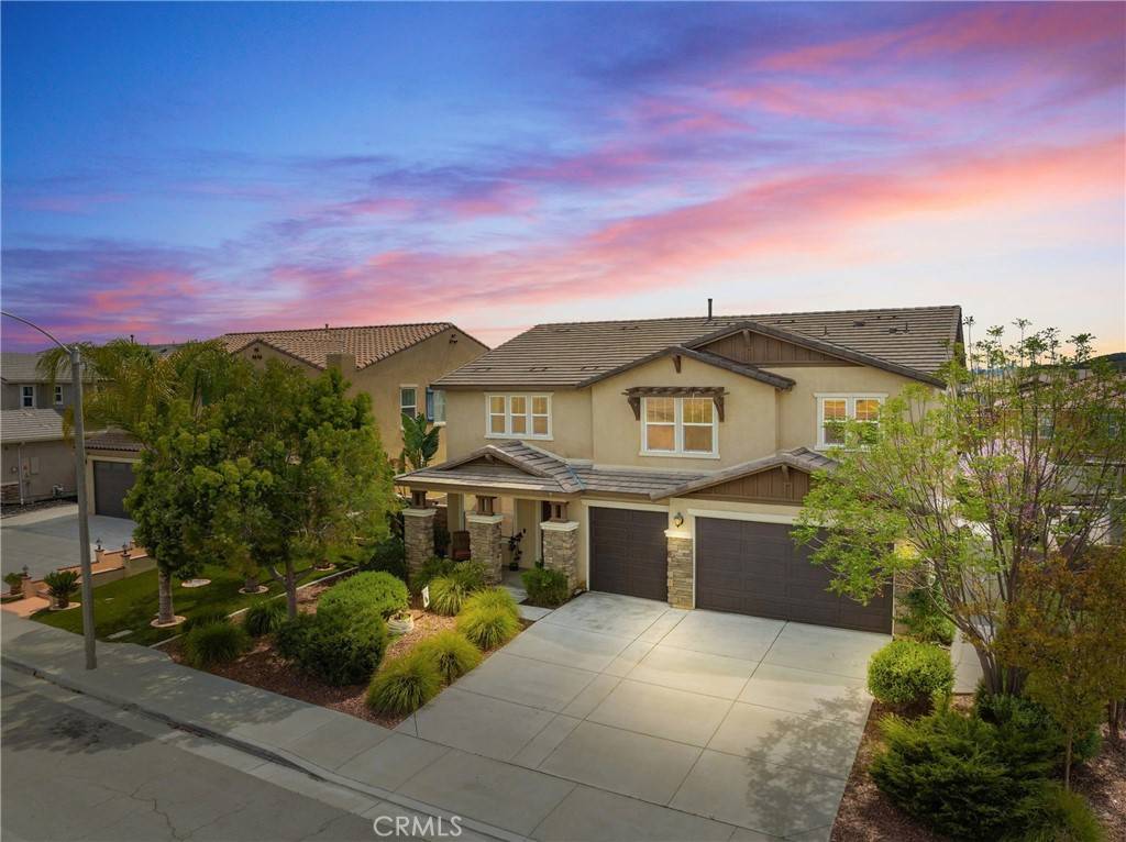 Murrieta, CA 92563,30111 Redding AVE