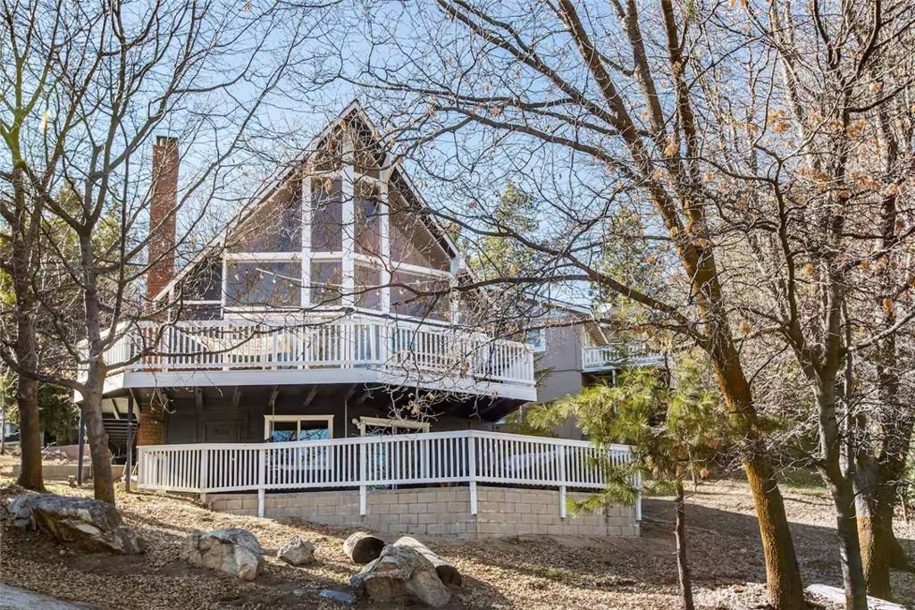 Lake Arrowhead, CA 92352,27984 St Bernard LN