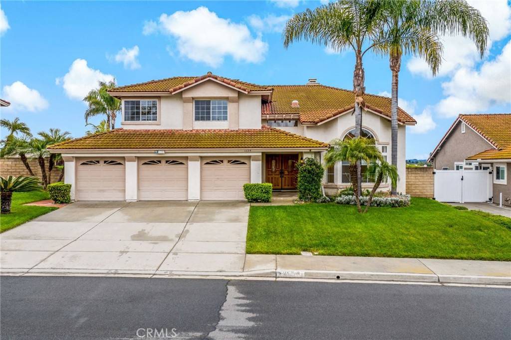 Oceanside, CA 92057,1359 Via Cibola