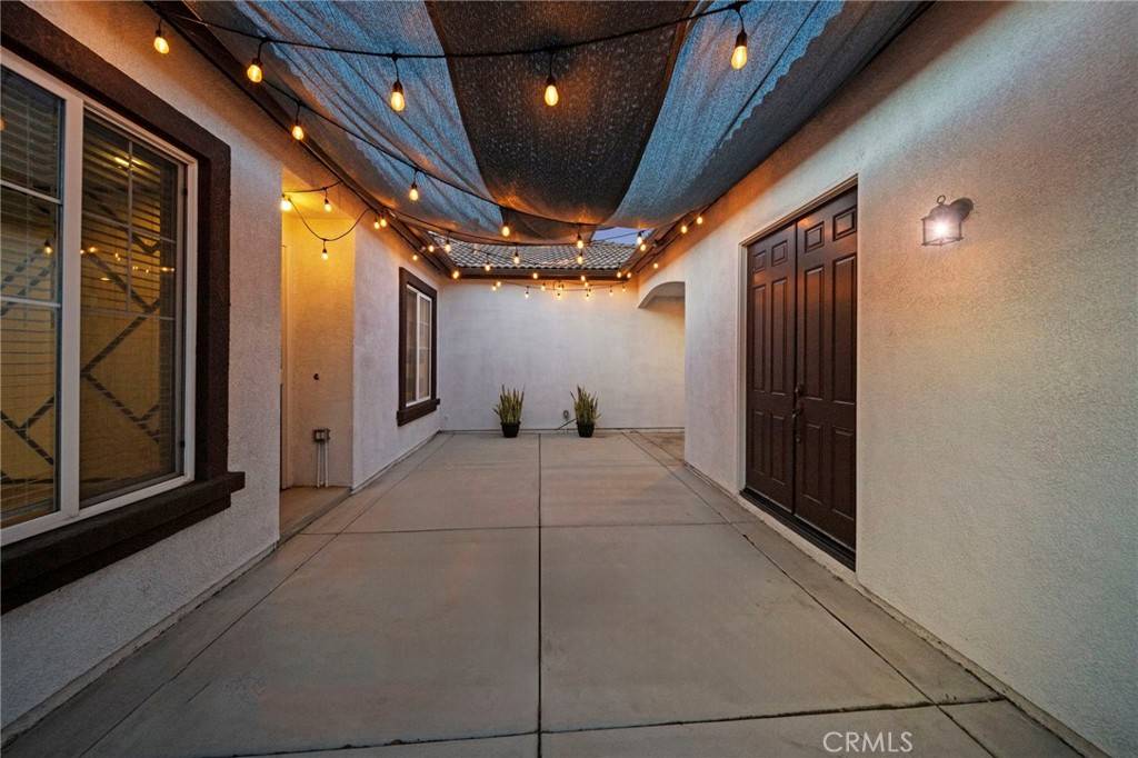 Murrieta, CA 92563,40065 Temple CT
