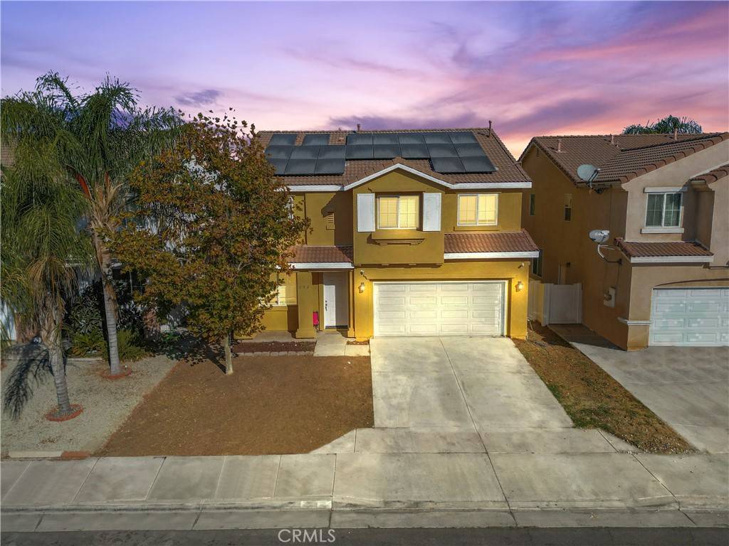 Perris, CA 92571,252 Camino De La Luna