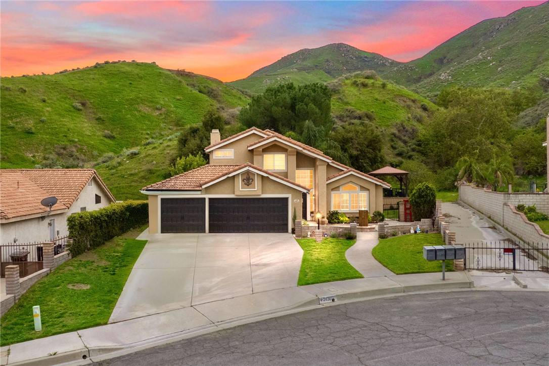 Colton, CA 92324,2430 Trail CT