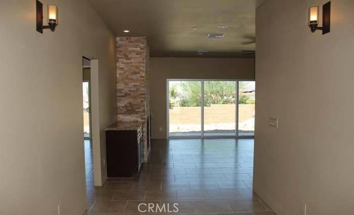 Desert Hot Springs, CA 92240,11285 Foxdale DR