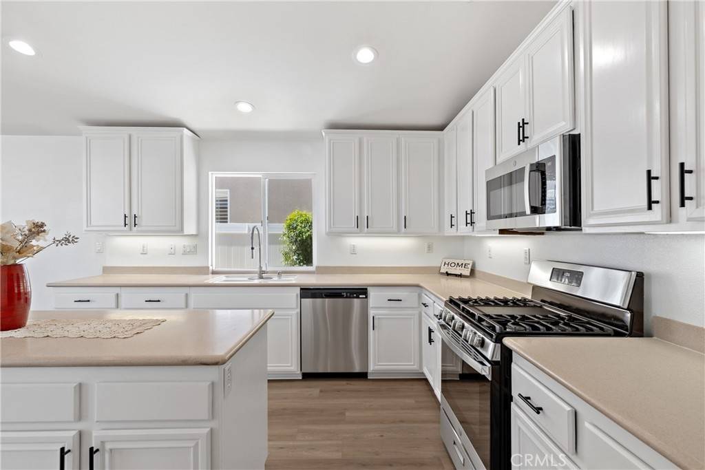 Murrieta, CA 92563,30291 Mondavi Cir.