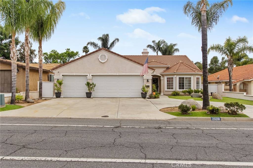 Canyon Lake, CA 92587,23201 Canyon Lake DR S