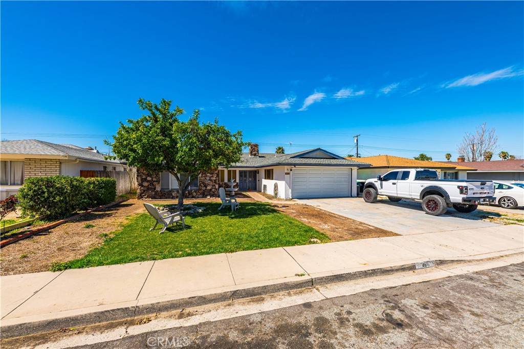 Hemet, CA 92543,465 S Walnut ST