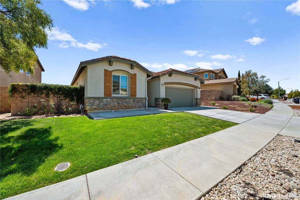 Murrieta, CA 92563,31645 Chamise LN