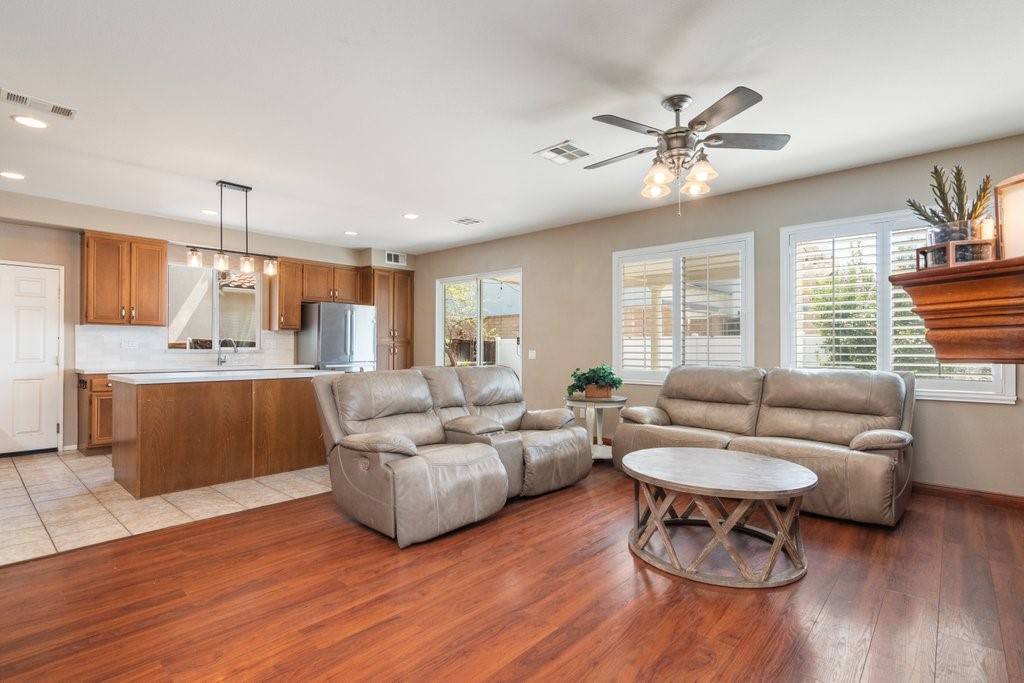 Winchester, CA 92596,32133 Kale LN