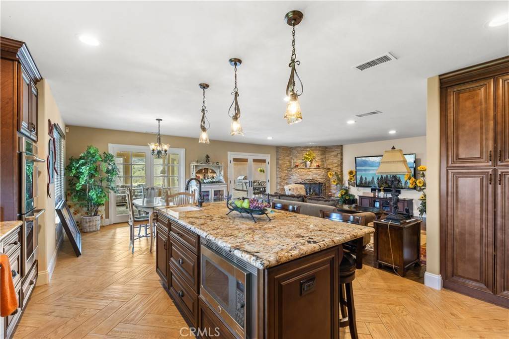 Temecula, CA 92590,47100 Sandia Creek DR