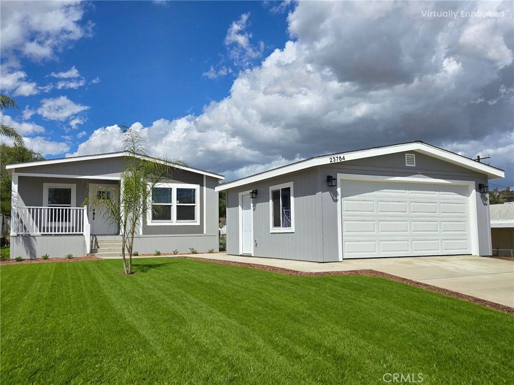 Menifee, CA 92587,23784 Vista Way