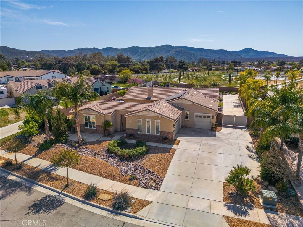 Hemet, CA 92543,3445 Nightshade Street