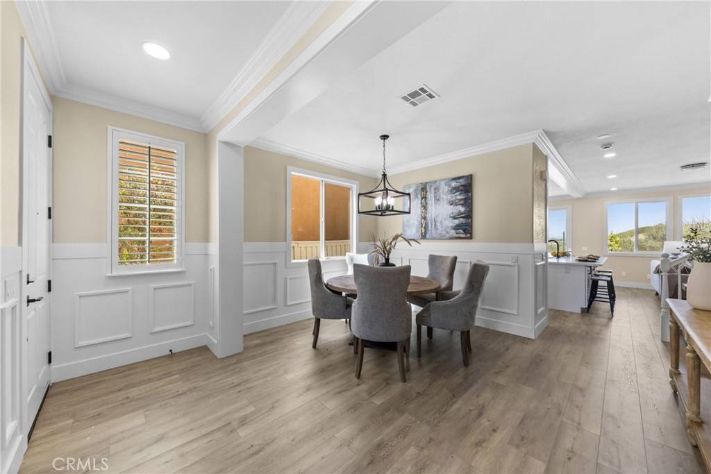 Temecula, CA 92592,33198 Romance PL
