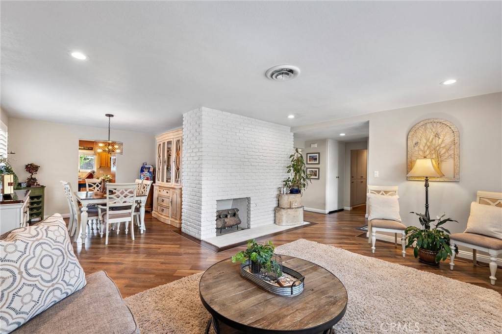 Riverside, CA 92506,5303 Avondale WAY
