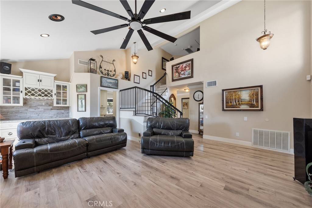 Jurupa Valley, CA 92509,4258 Hidatsa ST