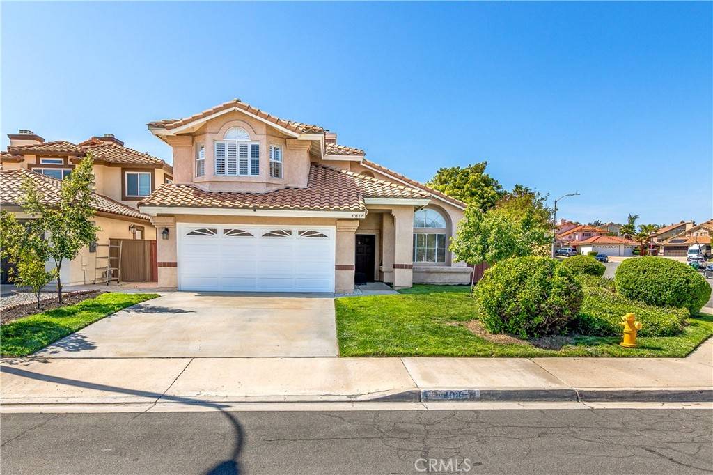 Murrieta, CA 92562,40887 Blazing Star CT