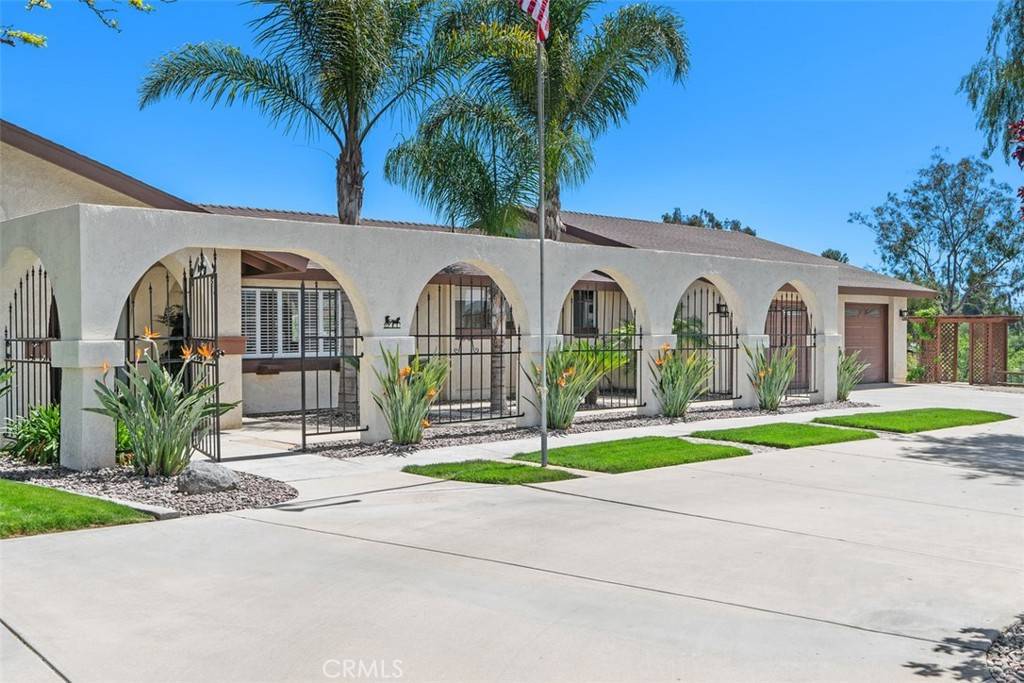 Murrieta, CA 92563,37790 Los Alamos RD