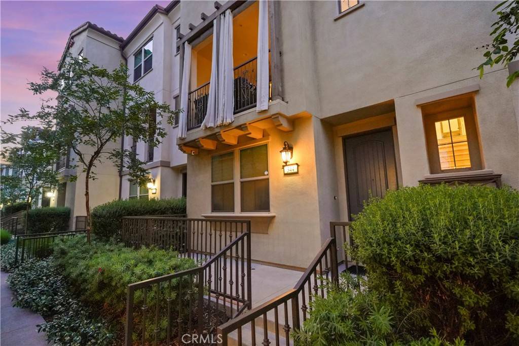 Tustin, CA 92780,344 Vintage WAY