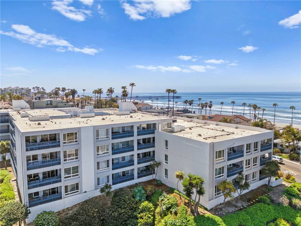 Oceanside, CA 92054,910 N Pacific ST #9