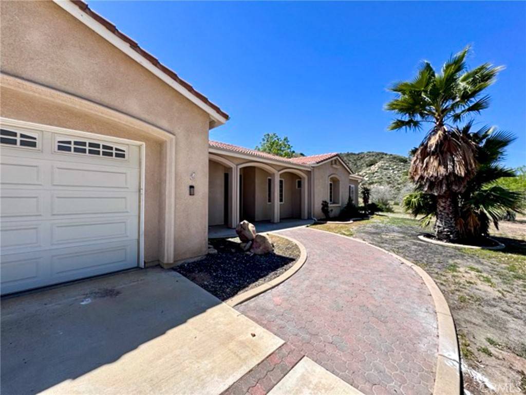 Wildomar, CA 92595,21075 Indian