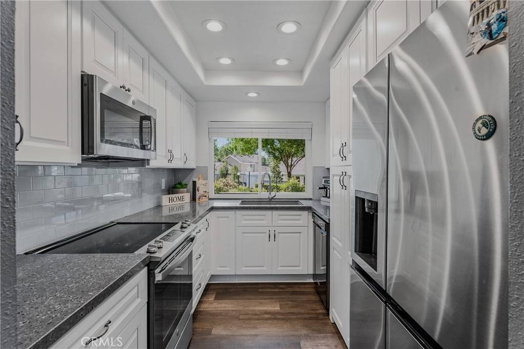 Yorba Linda, CA 92887,21116 Via Portola #24