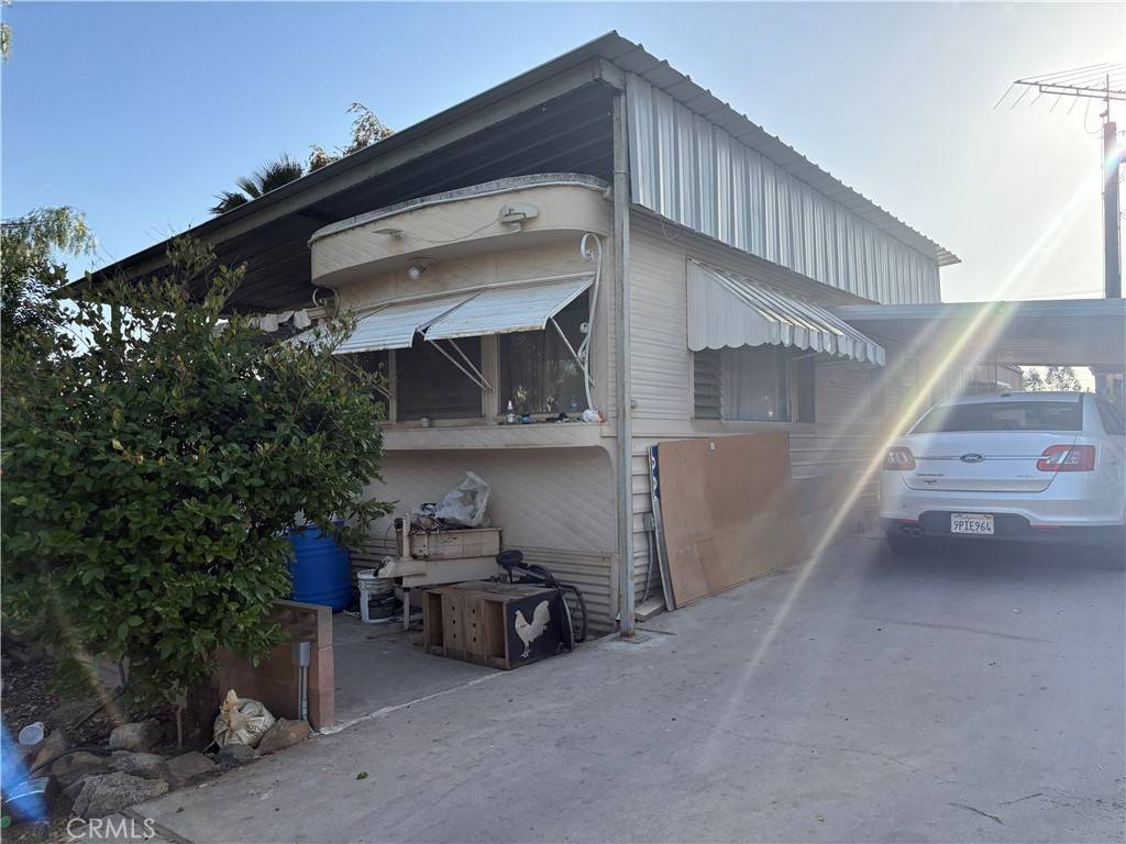 Perris, CA 92570,551 Cochise RD
