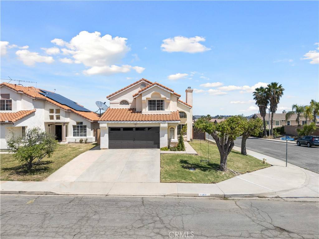 Lake Elsinore, CA 92530,192 S Massachusetts ST