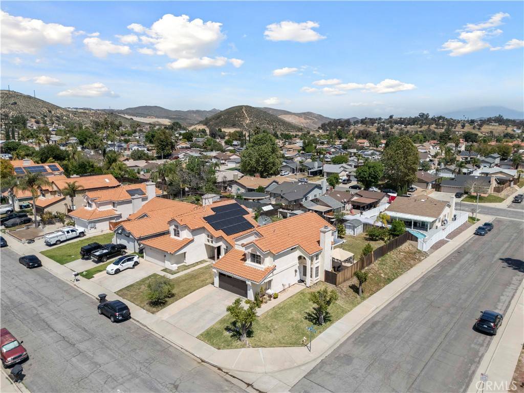 Lake Elsinore, CA 92530,192 S Massachusetts ST