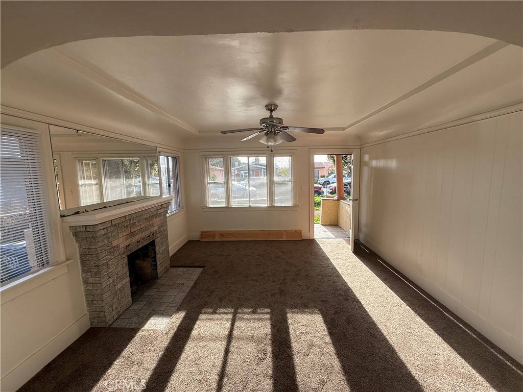 San Diego, CA 92105,4231 42nd ST