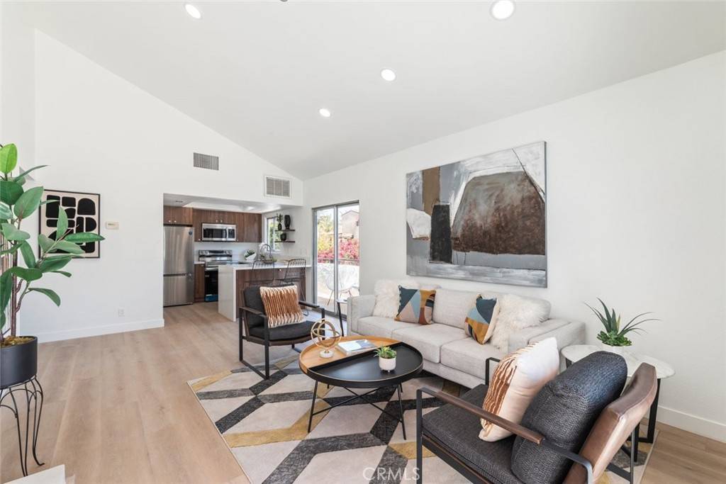 Palm Springs, CA 92262,280 S Avenida Caballeros #271