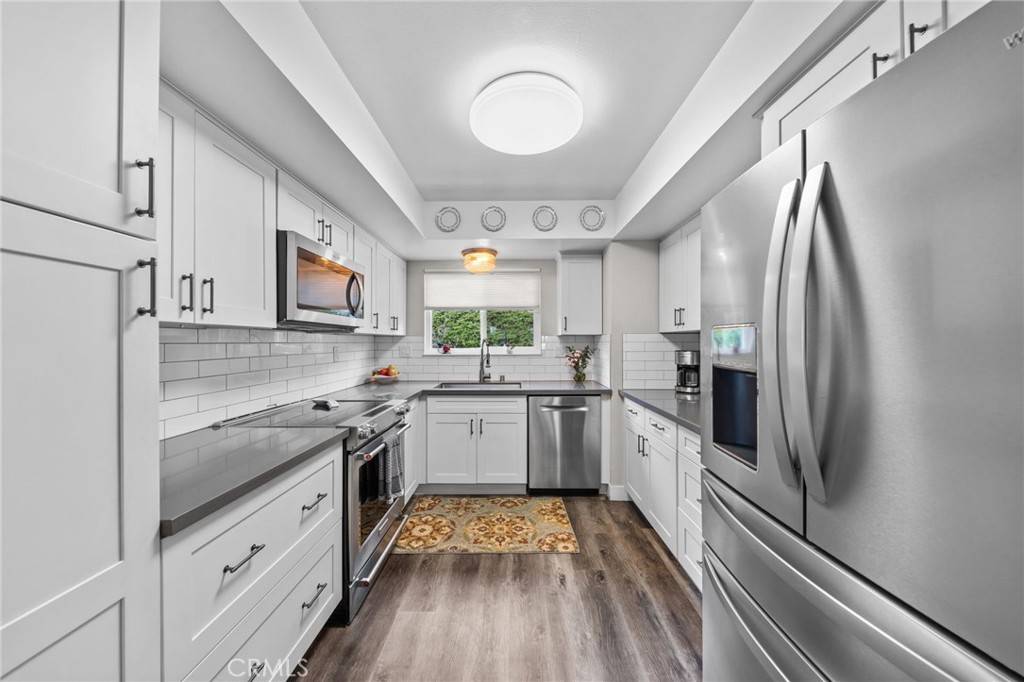 Oceanside, CA 92057,3747 Vista Campana S #80