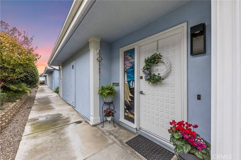 Oceanside, CA 92057,3747 Vista Campana S #80